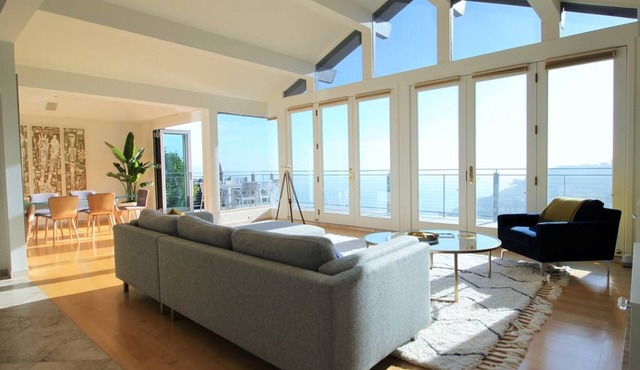 Beautiful Home w/Stunning Views from Every Room for Monthly Rental