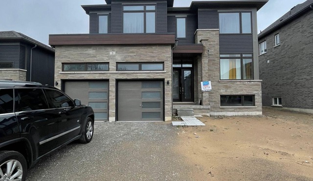 Beautiful Home Wasaga Beach