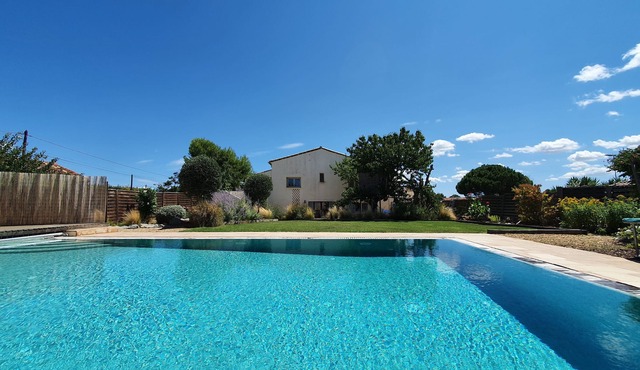 Beautiful Home with Garden and Private Pool, close to Village Center