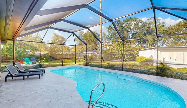 Beautiful home with private pool and space for the whole family
