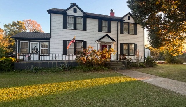 Beautiful Home with private gated entrance