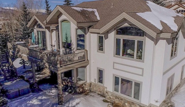 Beautiful home with stunning views, a hot tub, and a pool table ready!