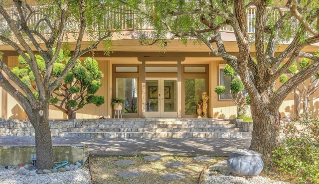 Beautiful House in Carmel Valley