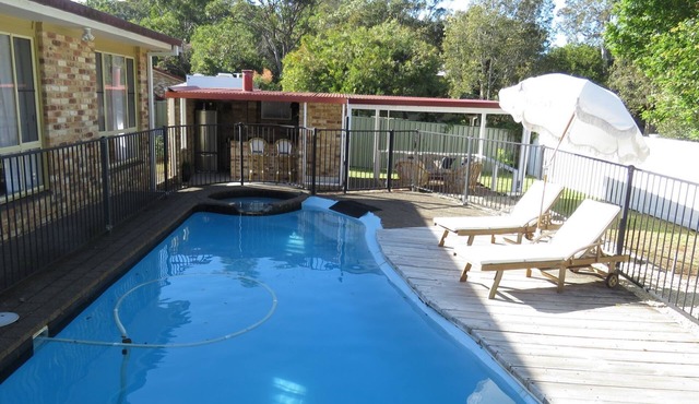 Beautiful house, located in a quiet area of town with its own private pool