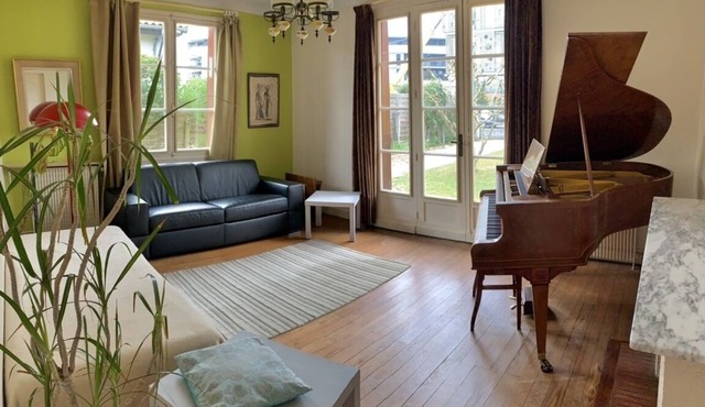 Beautiful house 2 minutes from Bordeaux