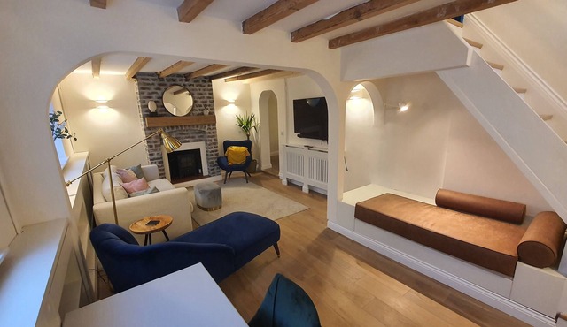 Beautiful House and Elevated Garden In Bridgnorth