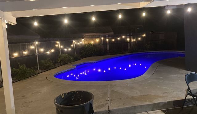 Beautiful house close to San Diego Zoo, Sea World, Coronado