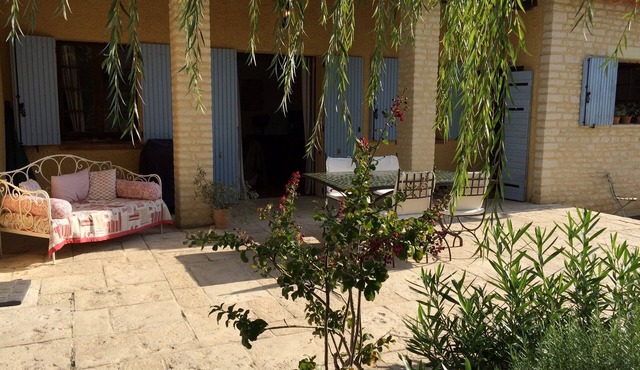 Beautiful House for rent in Provence, in the countryside of Lubéron.