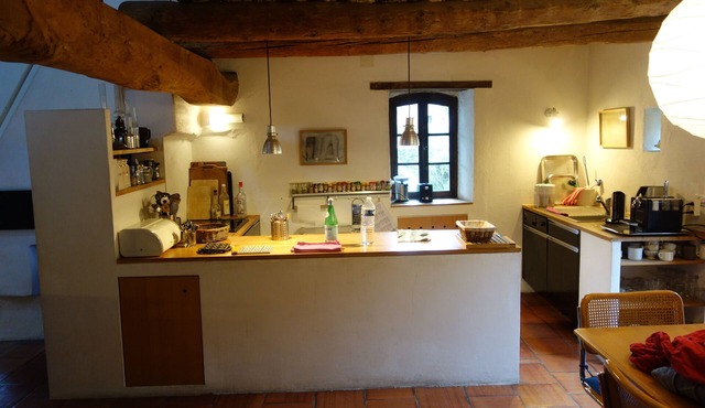 Beautiful house from the 18th to 20 km north of Uzes