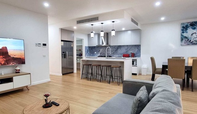 Beautiful house in Sunshine West