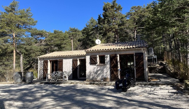 beautiful house ideal for nature lovers