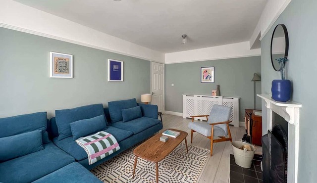 Beautiful House in Bideford on Peaceful Street