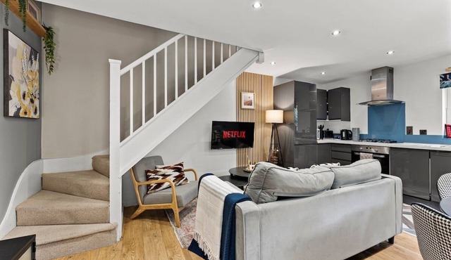Beautiful House in Cambridge - Sleeps 6