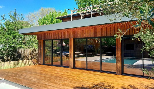 Beautiful house in Lacanau to 10 people