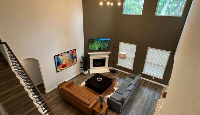 Beautiful house in The Woodlands - Creekside