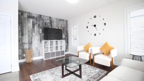 Beautiful House Near Grand River & Kiwanis Park