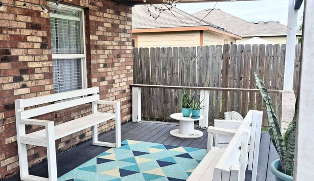 Beautiful house close to the sea