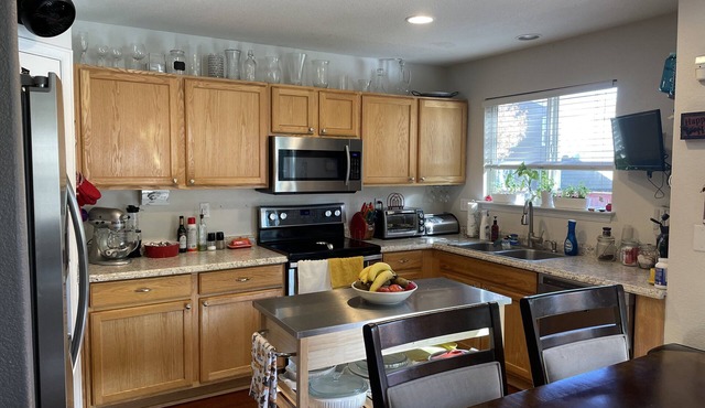 Beautiful House Share for Budget Travellers