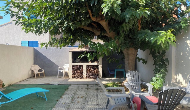 Beautiful house with garden and terrace, 400m from Valras and the beach + Air conditioning