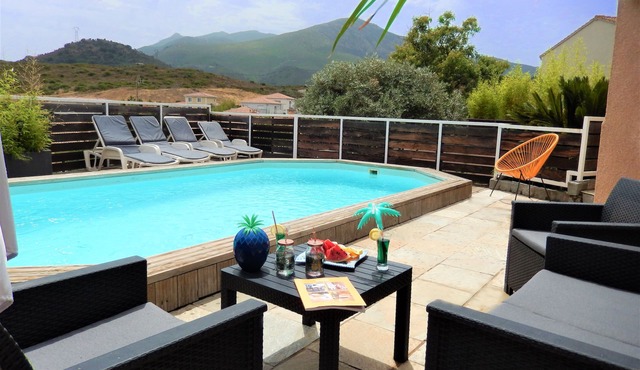 Beautiful house with swimming pool terraces garden air conditioning wifi 10' from the sea