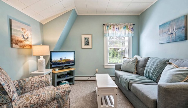 Beautiful inn, Lighthouse Landing. #3 Sea Glass
