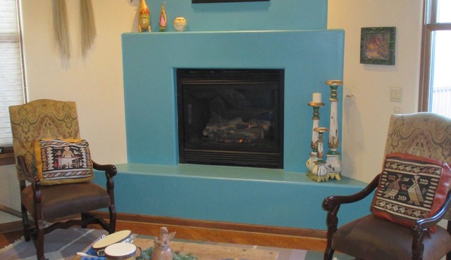 Beautiful Inviting condo in the heart of Santa Fe