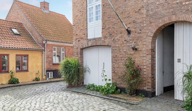 Beautiful, inviting two-story vacation rental with a cozy terrace that provides ocean views, comfort