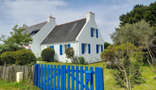 Beautiful island at sea, holiday house close to the great sand beach