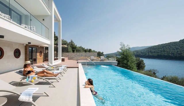Beautiful Istria Villa | 5 Bedrooms | Villa Labin Waterfront | Stunning Sea View