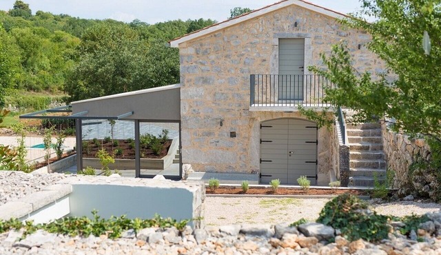 Beautiful Jerini Barn* with a rustic touch on Krk island