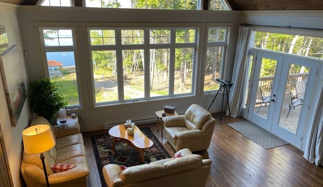 Beautiful Lakefront Home on Indian Lake