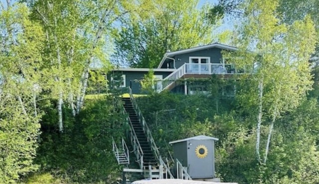 Beautiful Lake Carlos Home on the Alexandria Chain of Lakes