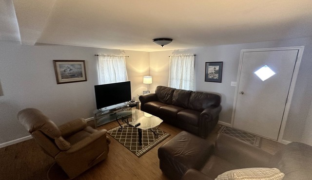 Beautiful Lake Marion Views! Pet Friendly! Newly renovated and updated!