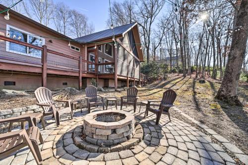 Beautiful Lake Views! Glenville Serenity Lodge