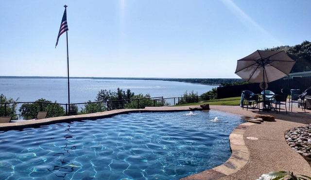 Beautiful Lake Whitney Home