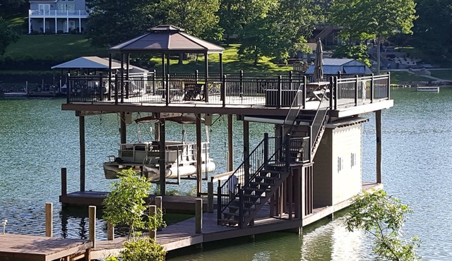 Beautiful Lakefront Home On Smith Mountain Lake.