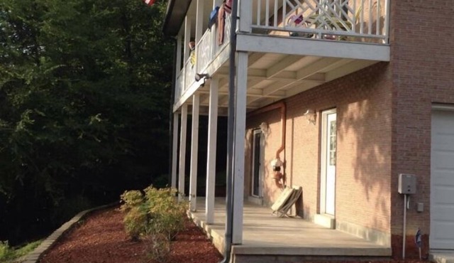 Beautiful Lakefront Home, dock w/2 covered slips & boat lifts, easy access!
