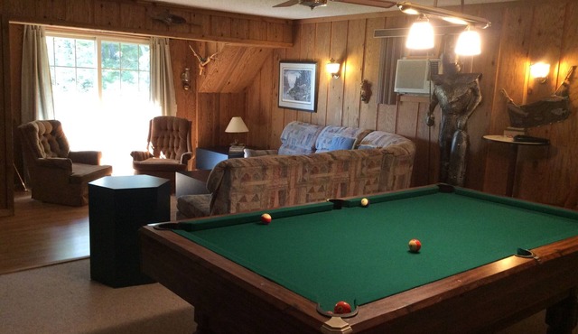 Beautiful Lakefront Home On Roosevelt Lake ~ 7 Acres On The Lake!
