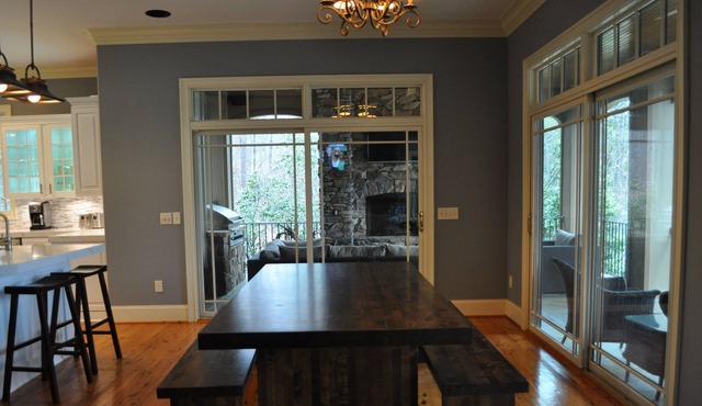 Beautiful lakefront home in The Reserve at Lake Keowee