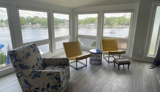 Beautiful lakefront property