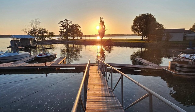 Beautiful Lakefront Property with Private Dock and the Best View!