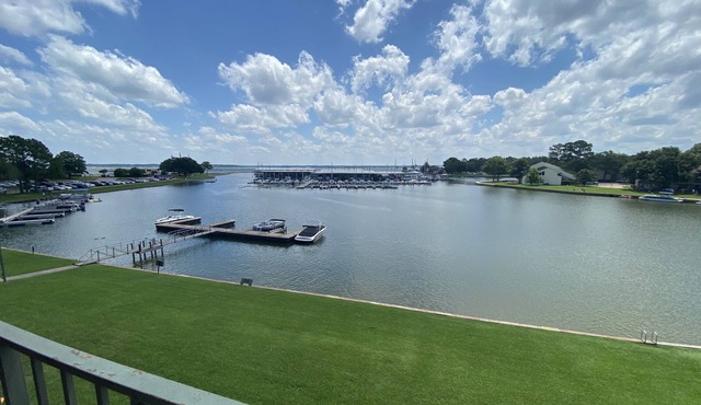 💎BEAUTIFUL LAKEFRONT OASIS