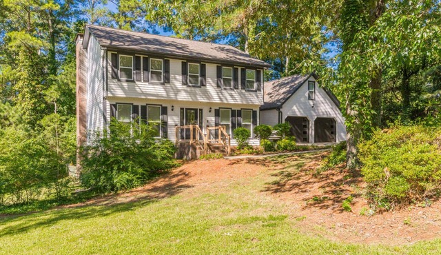 Beautiful & large Newly renovated 5 Bedroom house.