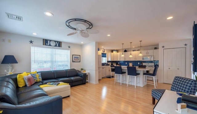 Beautiful Lavallette Home - Perfect for Family and Friends