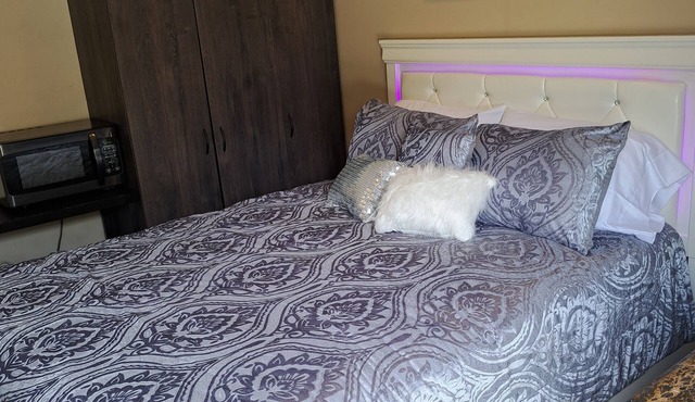 Beautiful lodge. All private court yard