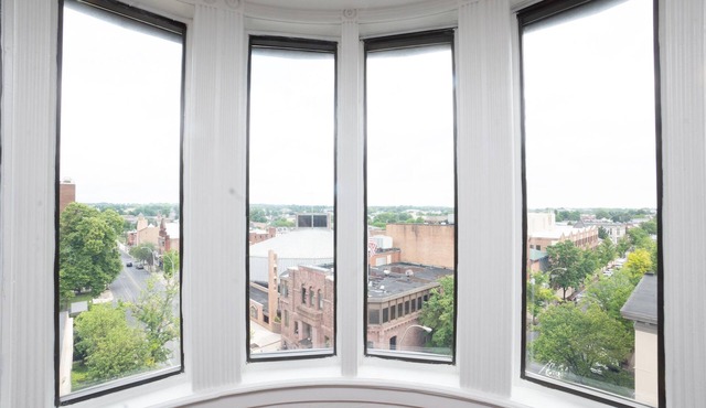 Beautiful Loft with a City View