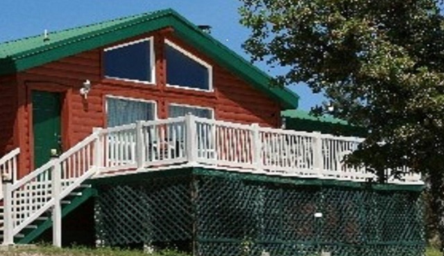 Beautiful log-sided cabin in scenic Chama, New Mexico