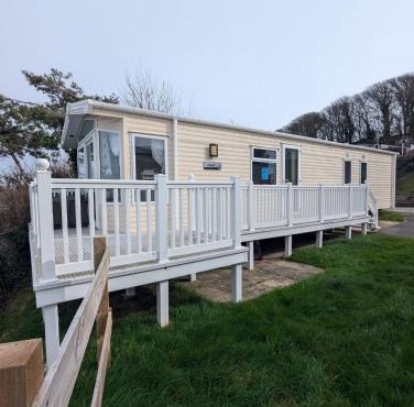 BEAUTIFUL LUXURY Caravan HAVEN LITTLESEA STUNNING VIEWS Sleeps 6