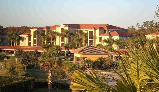 Beautiful Luxury Condo on Resort Style Golf and Country Club.