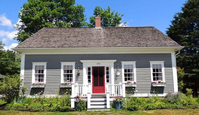 Beautiful Mahone Bay Heritage Home